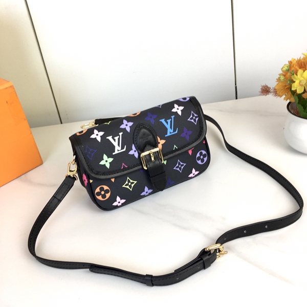 ルイヴィトンバッグ内部構造